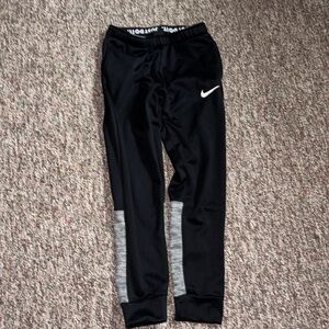 Black Nike Youth Girls Sweatpants